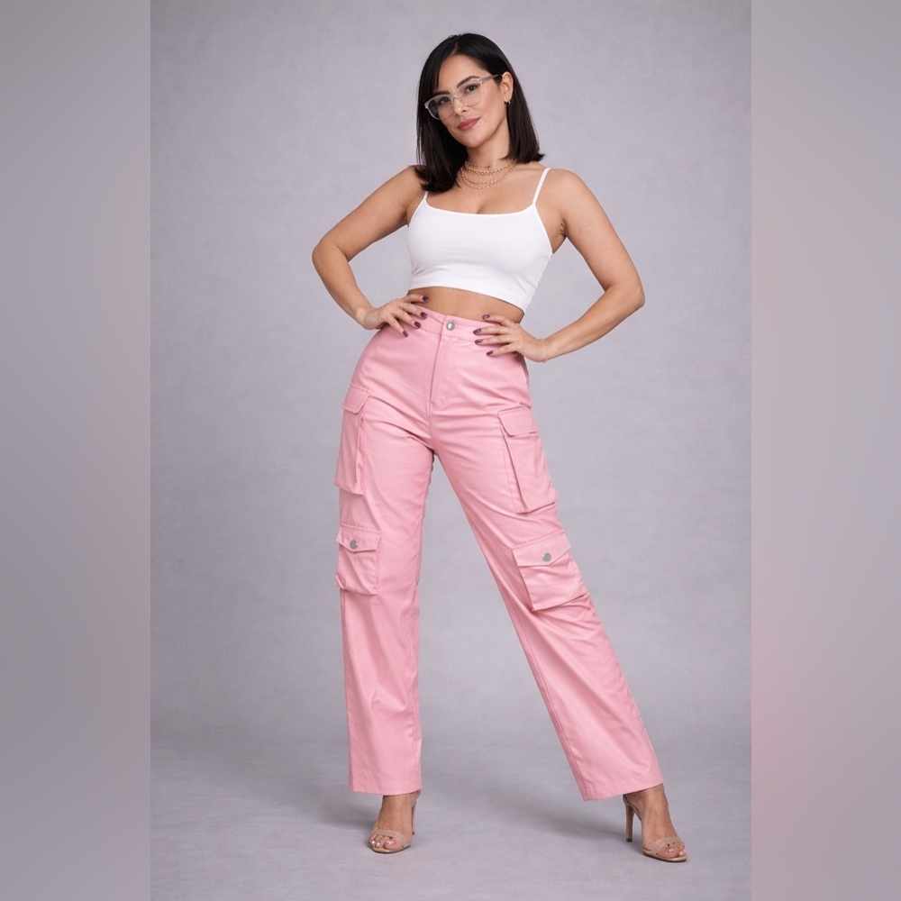 💞 Blush Power Luxe Cargo Pants - Picture 2 of 15